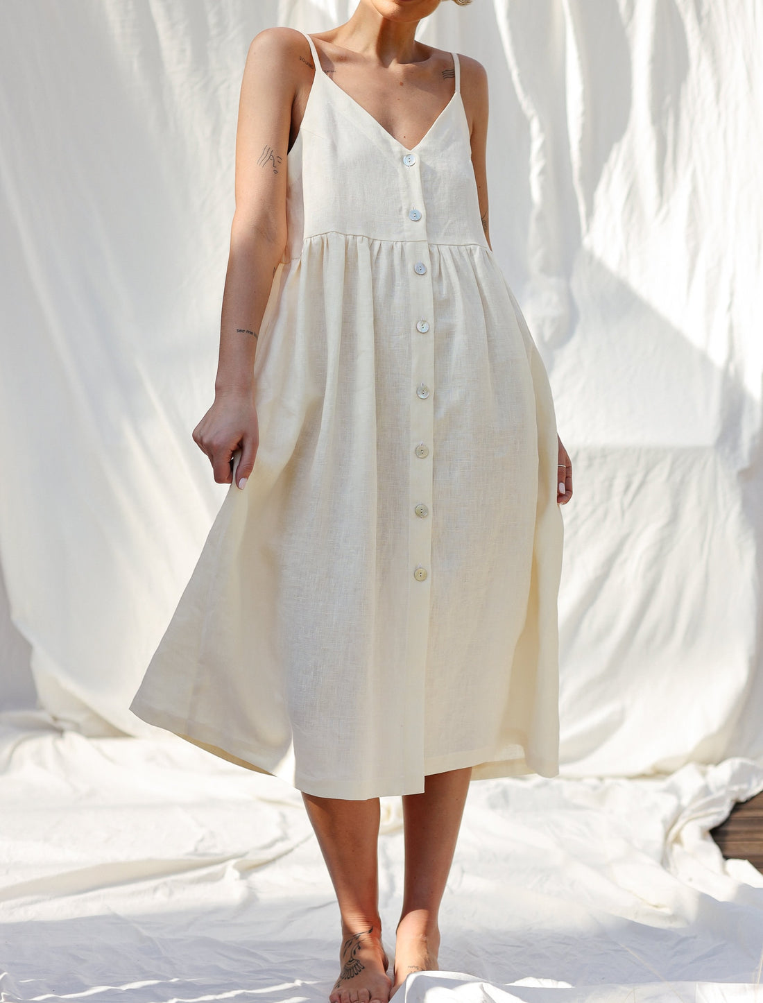 Adjustable straps summer linen dress ELOISE in ivory color / OFFON Clothing