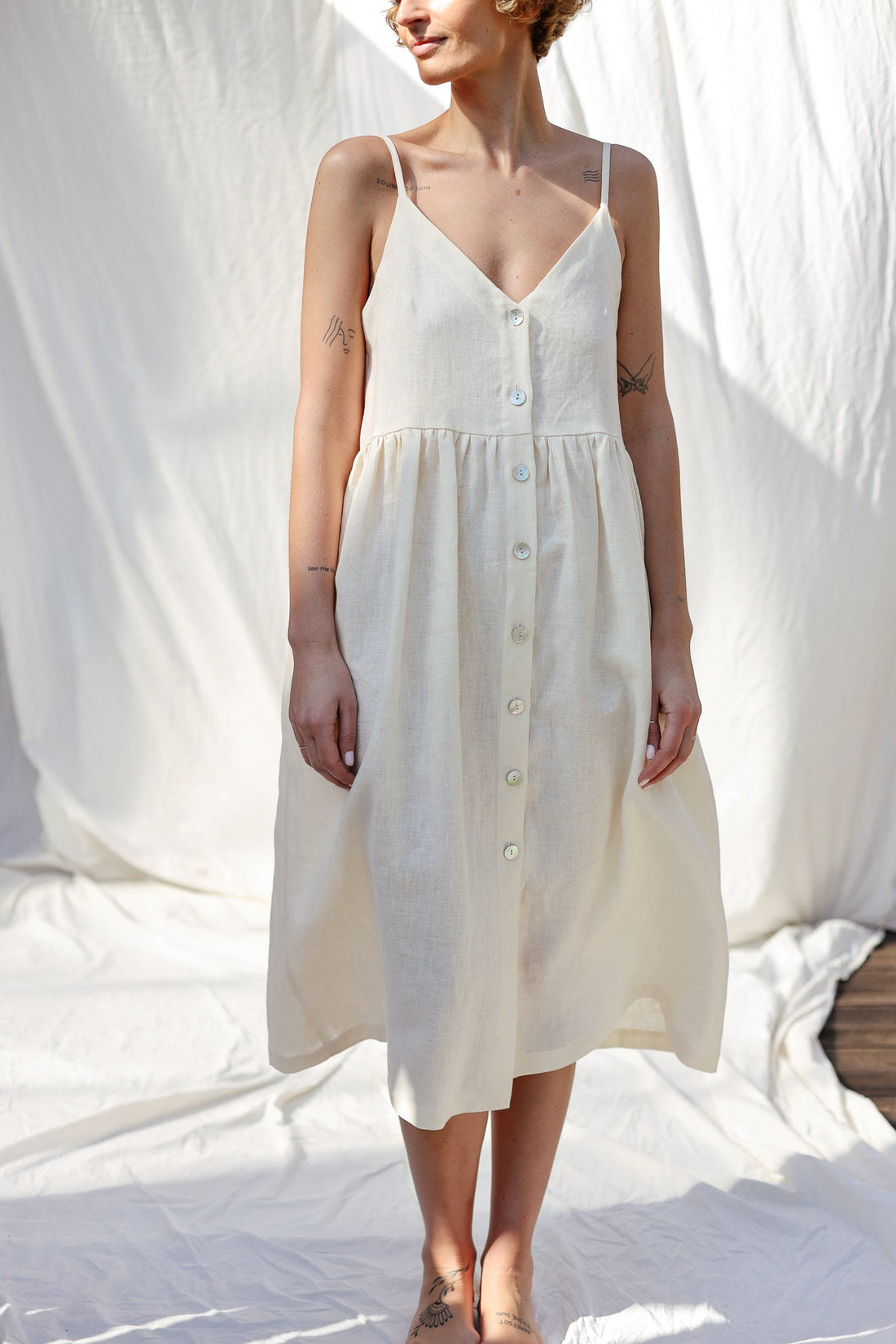 Adjustable straps summer linen dress ELOISE in ivory color / OFFON Clothing