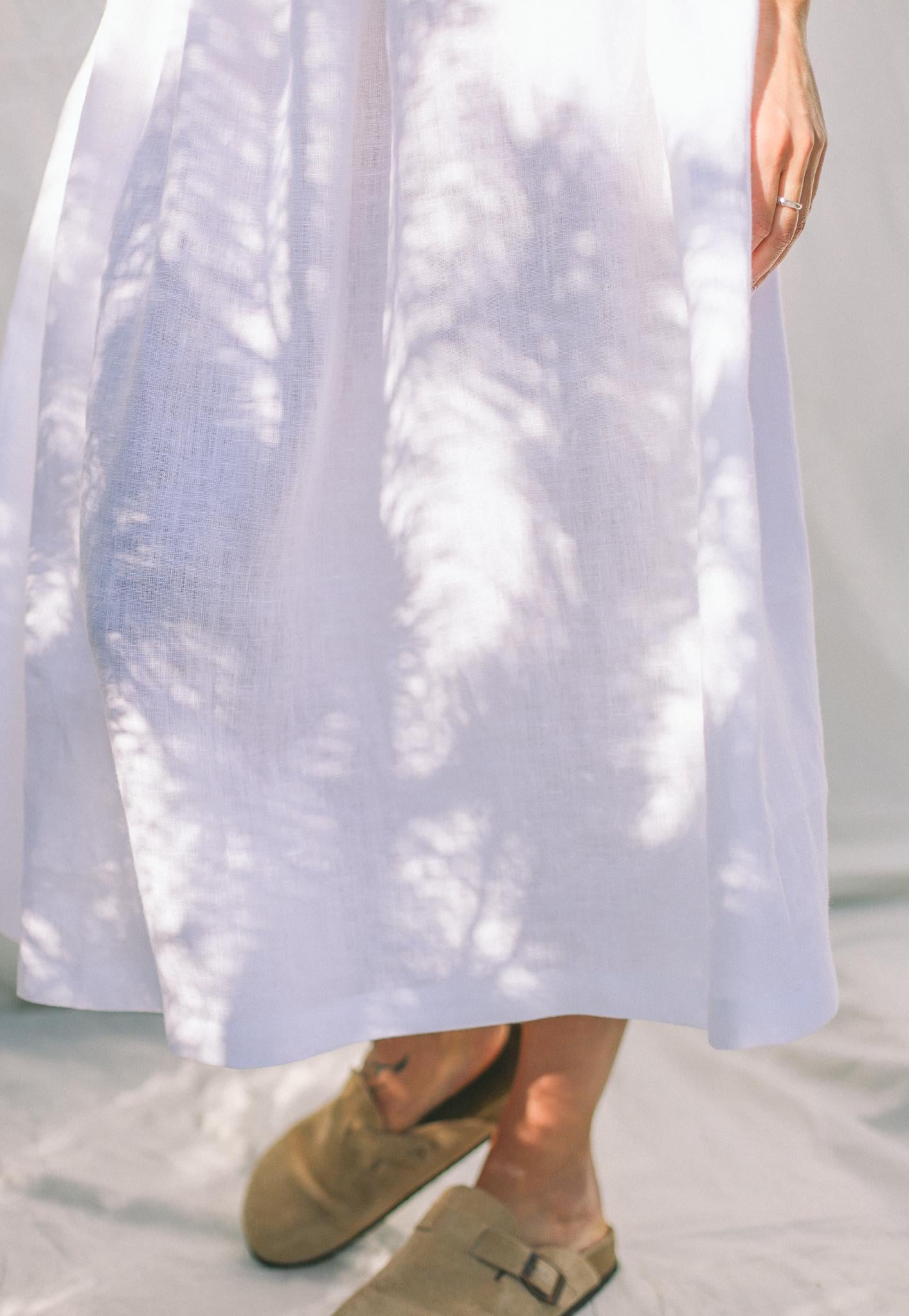 Sleeveless linen dress with ties and ruffled skirt GEMMA • OFFON CLOTHING