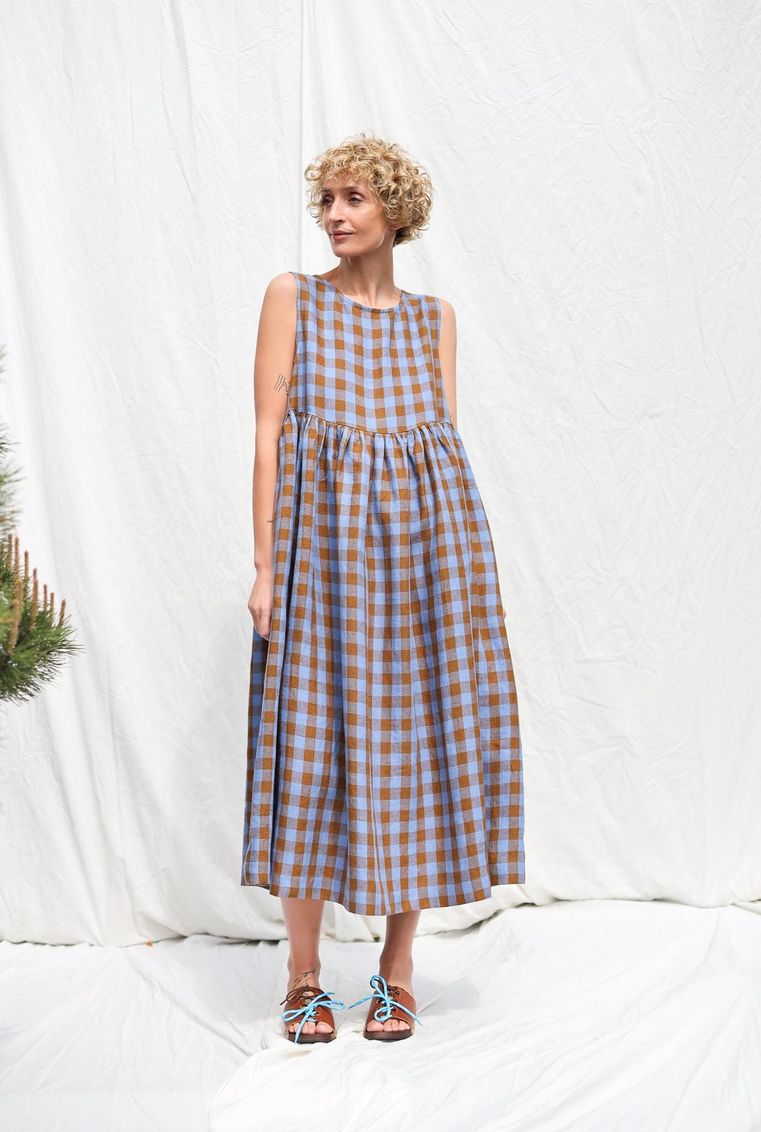 Exclusive Blue Bonnet Linen checks smock sleeveless dress • OFFON CLOTHING
